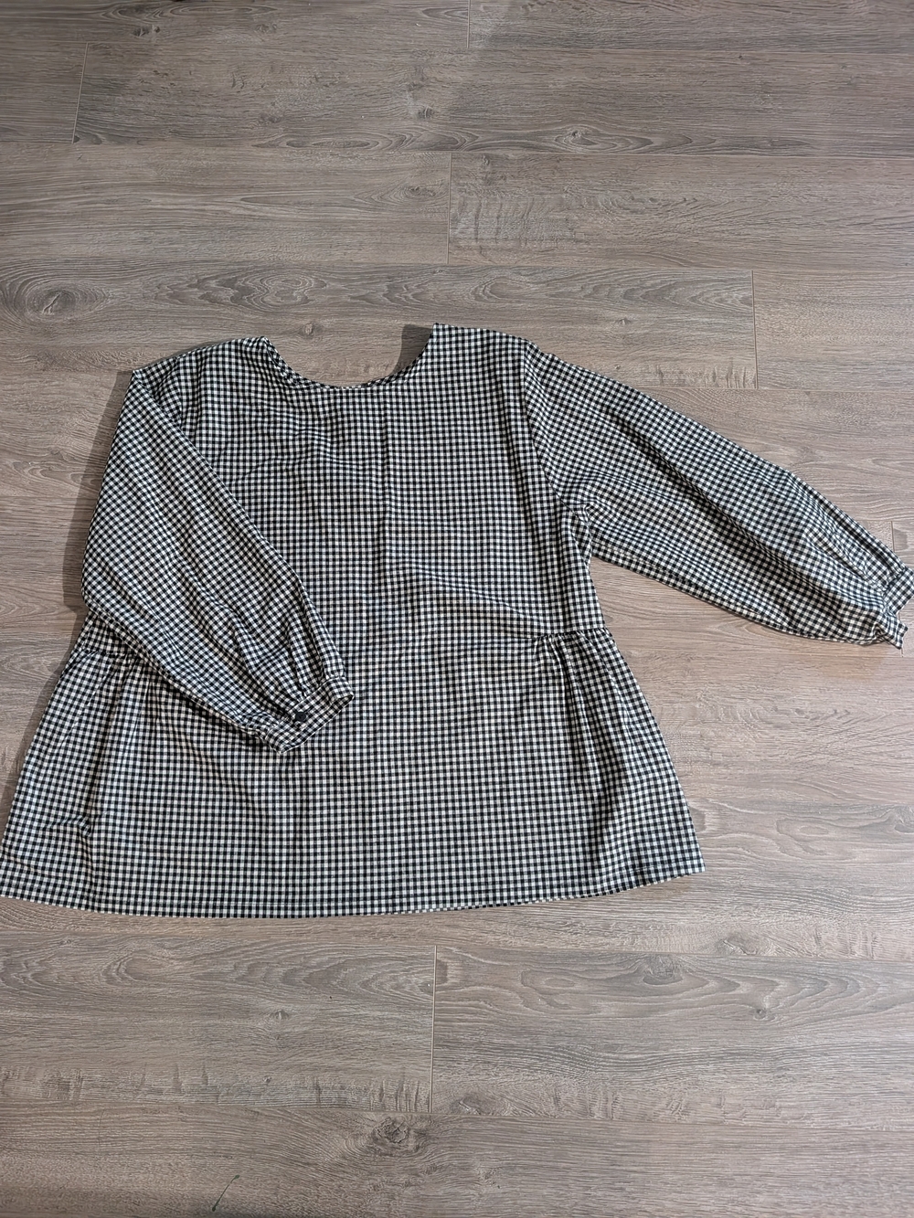 Olive Clothing Gingham Peplum Long-Sleeve Top - Black & White
